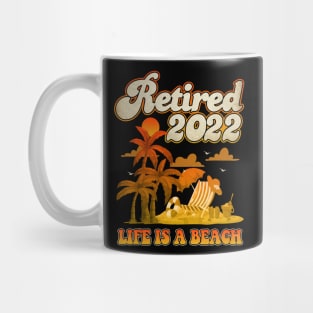Retired 2022 life is a beach retro Mug